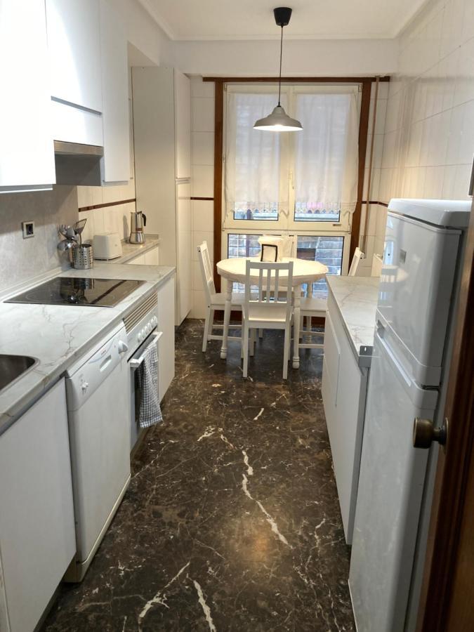 Angeles Sorazu - Ongi Etorri Appartement Zumaia Buitenkant foto