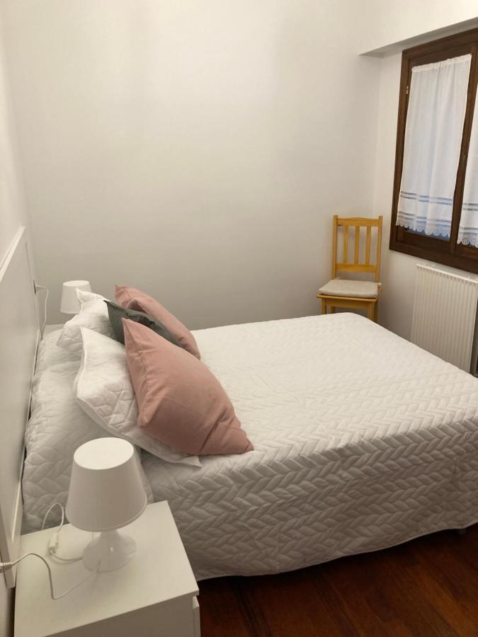 Angeles Sorazu - Ongi Etorri Appartement Zumaia Buitenkant foto